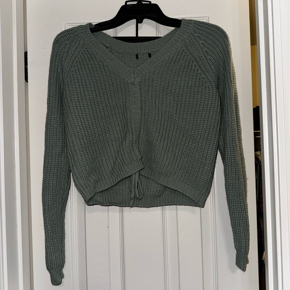 Wild Fable Olive V-Neck Sweater